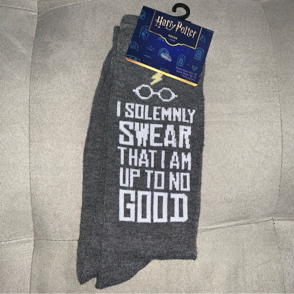 Warner Bros. Harry Potter 1 Pair of Gray Socks